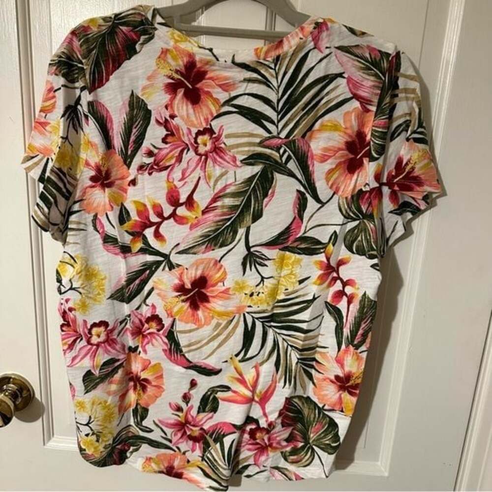 Old Navy Women’s Large Floral Hawaiian T-Shirt - Picture 3 of 4